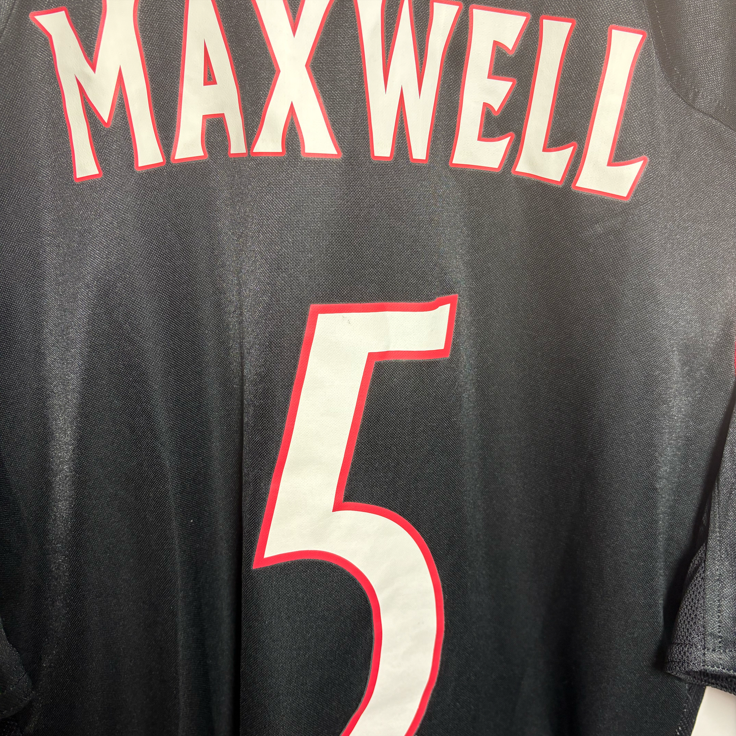2004/2005 Away #5 Maxwell (L)